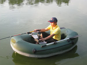 武威充气皮划艇钓鱼
